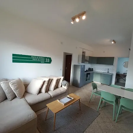 Apartman Goodnight - Saturn *