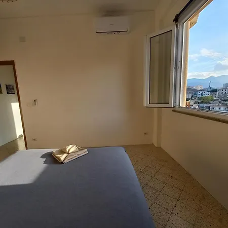 Apartman Goodnight - Saturn *